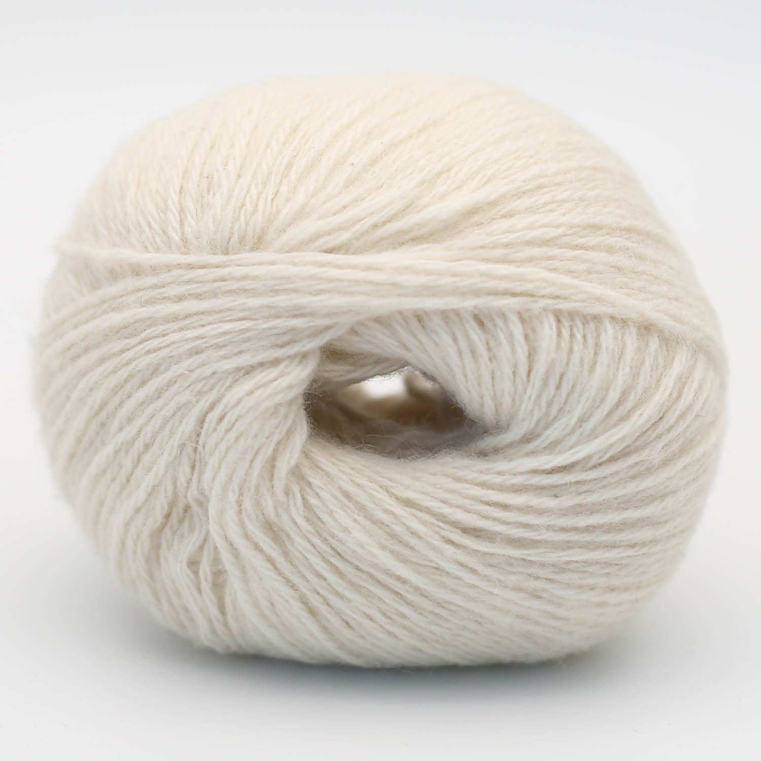 BC Garn Alva - Cashmere Revive, Farbe 01 Natur Weiß: 95 % Kaschmir, 5 % Wolle