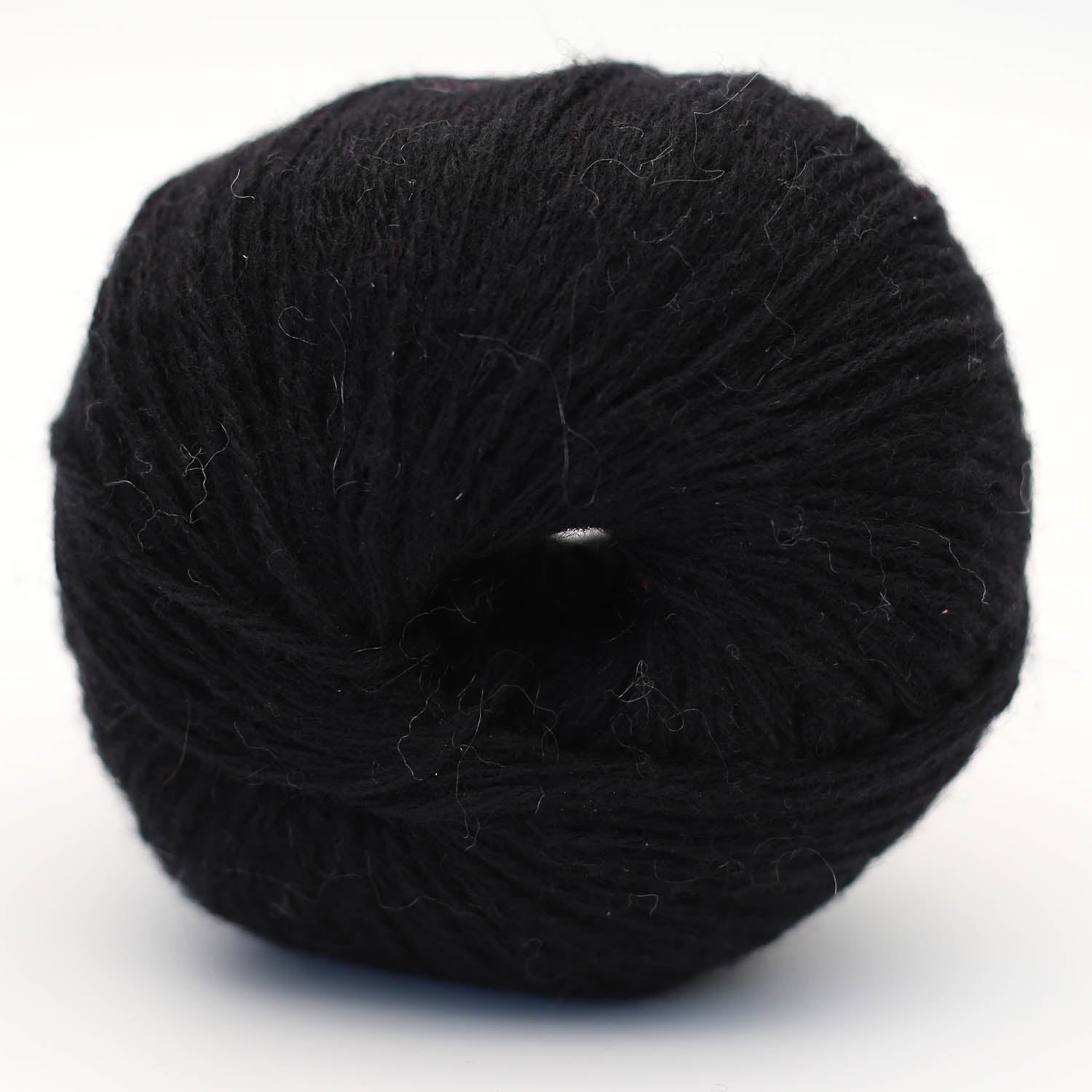 BC Garn Alva - Cashmere Revive, Farbe 17 Schwarz: 95 % Kaschmir, 5 % Wolle