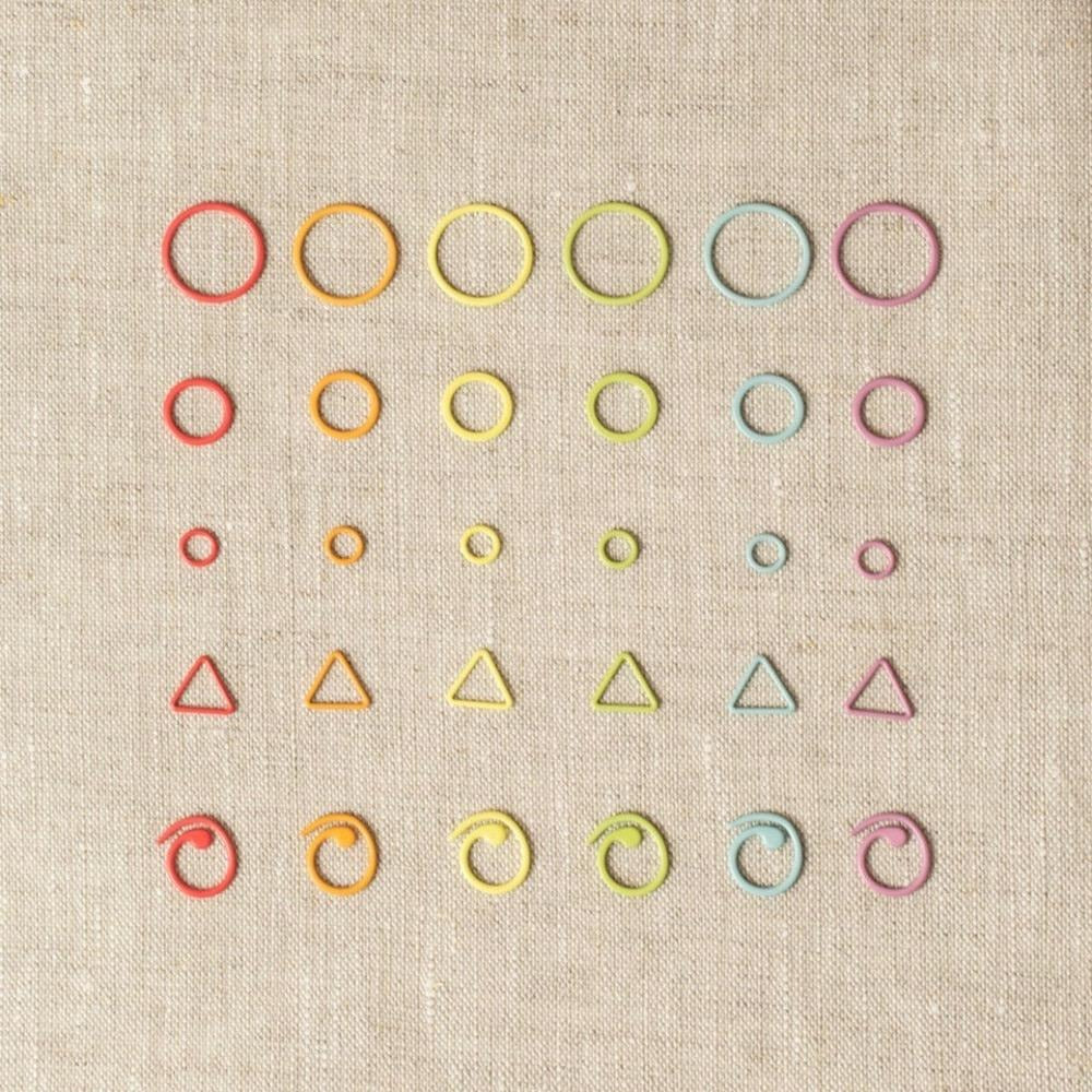 Flight Of Stitch Markers, weitere Ansicht