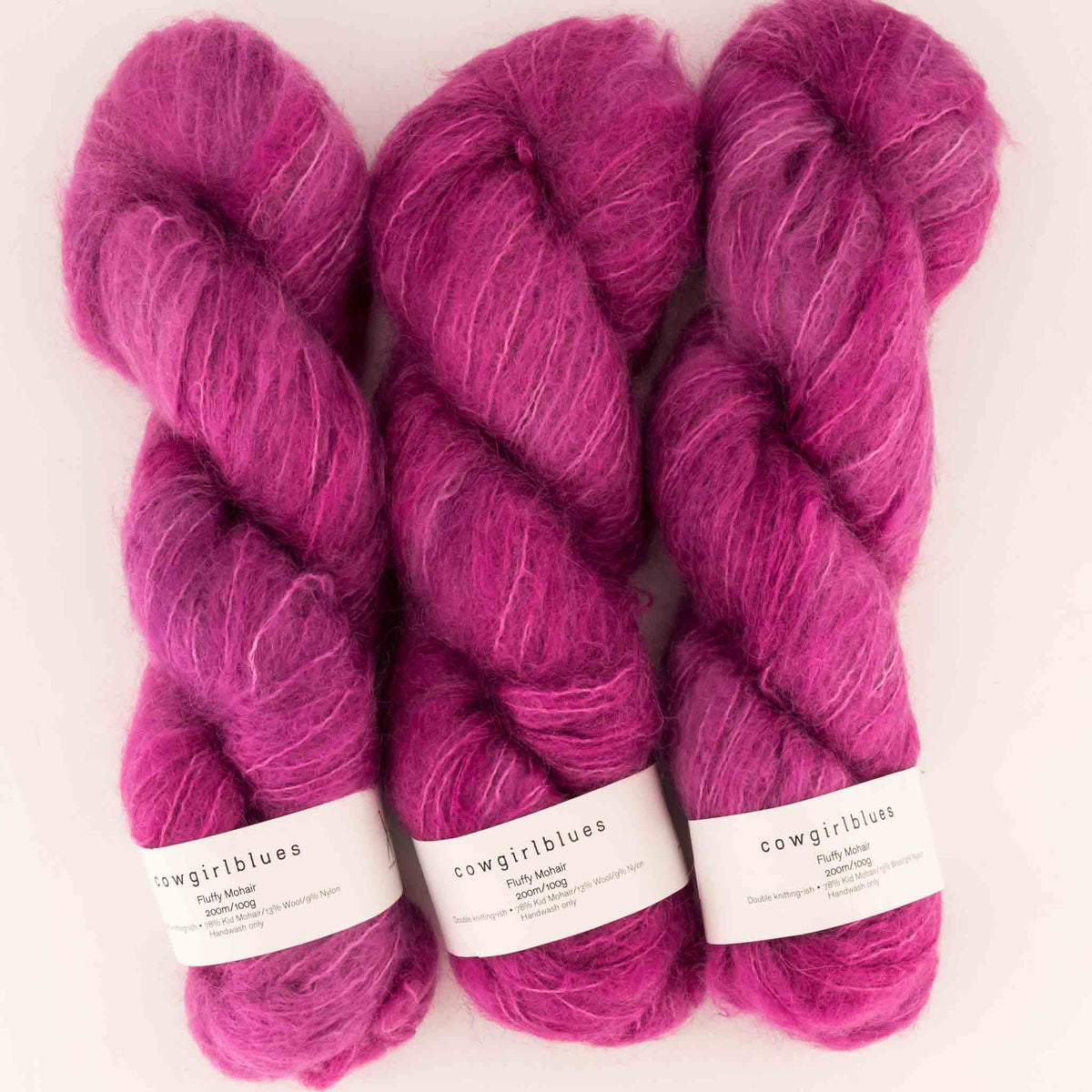 Cowgirlblues Fluffy Mohair Solids, Farbe 52 Girls Night: 78 % Mohair, 13 % Wolle, 9 % Nylon