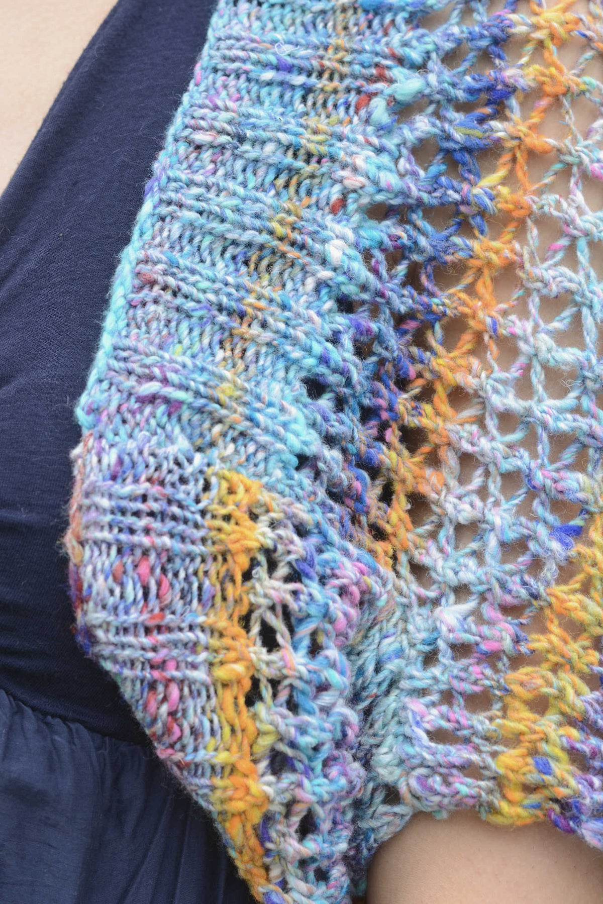 Bolero Yumi, Detail