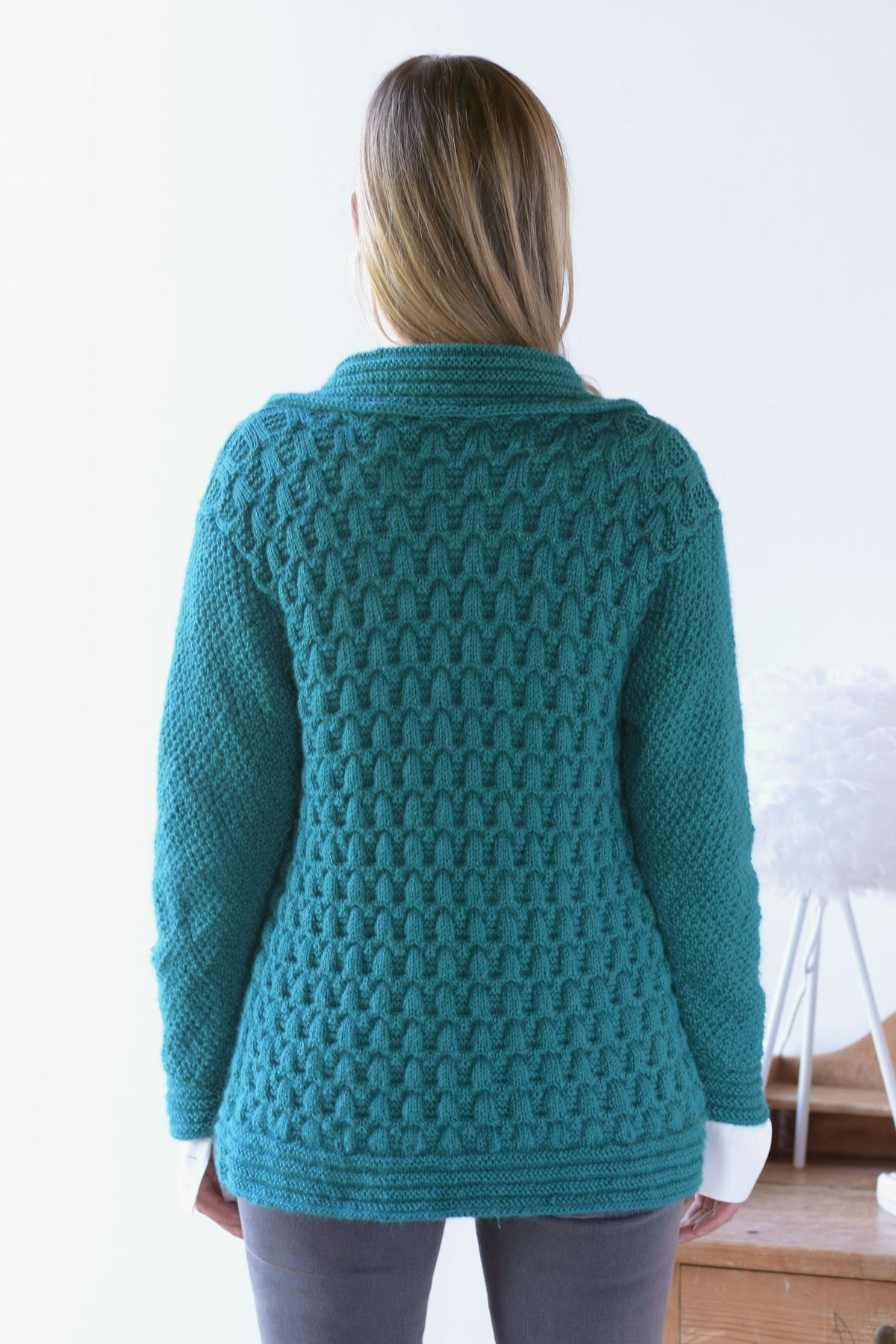 Jacke Sophia, Strickmodell in einer weiteren Ansicht