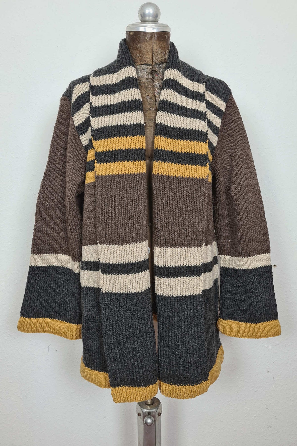 Jacke Wabbi, Strickmodell in einer weiteren Ansicht