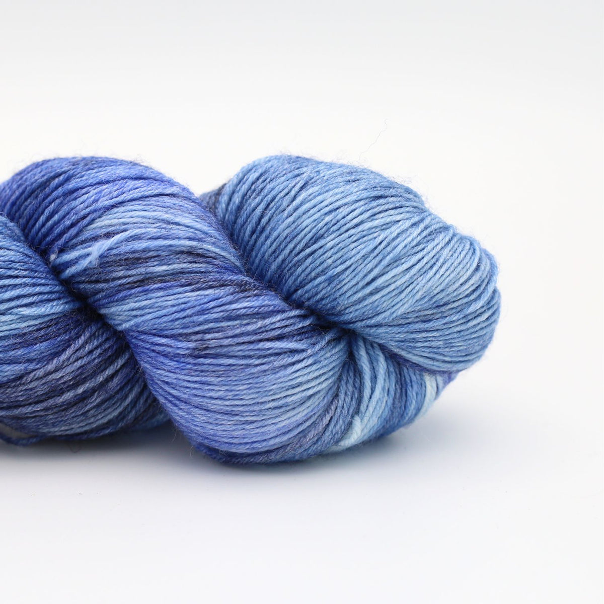 Manos del Uruguay Bambok, Farbe b9850 Freshwater: 70 % Merinowolle, 30 % Viskose aus Bambus