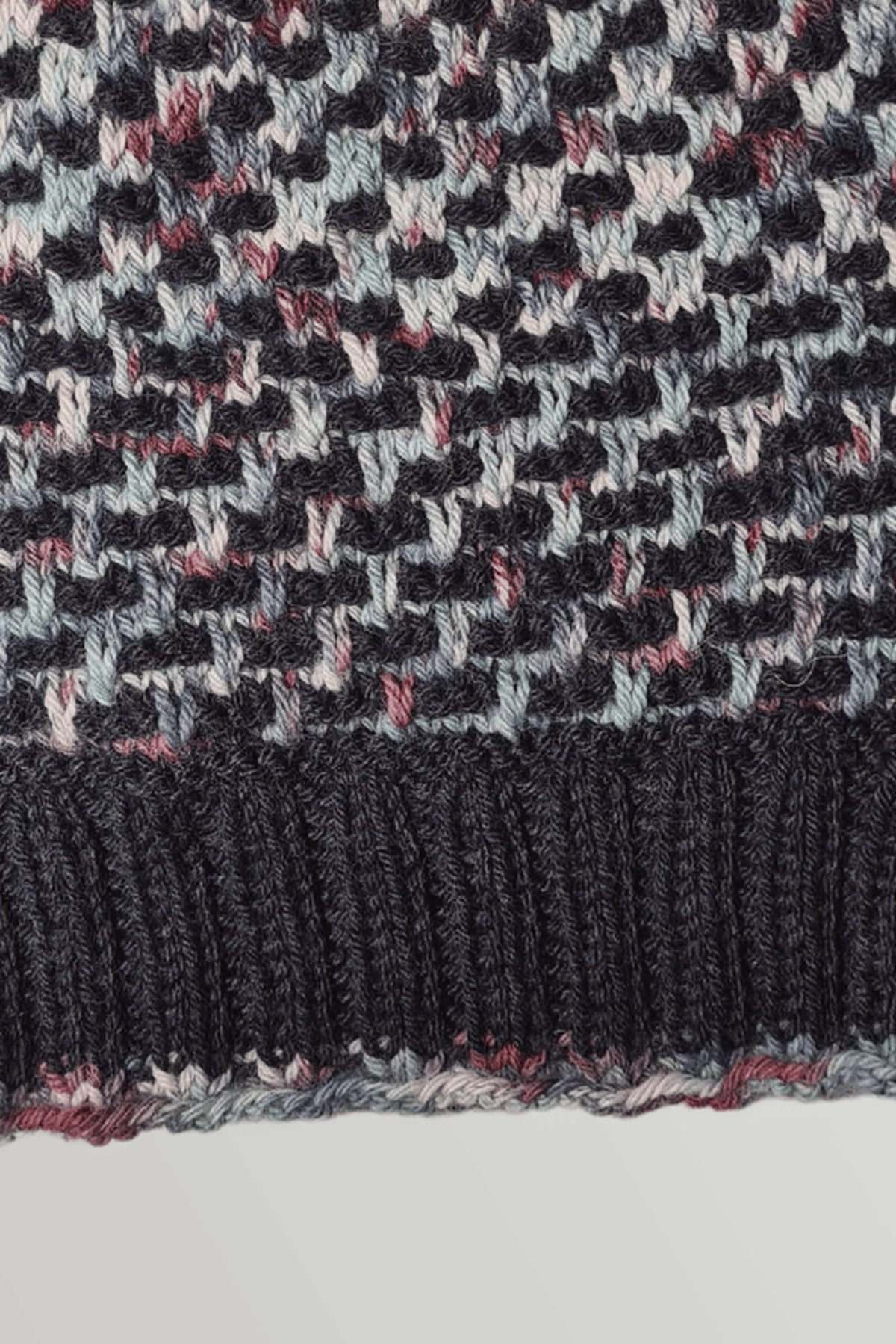 Mütze Solaire, Detail