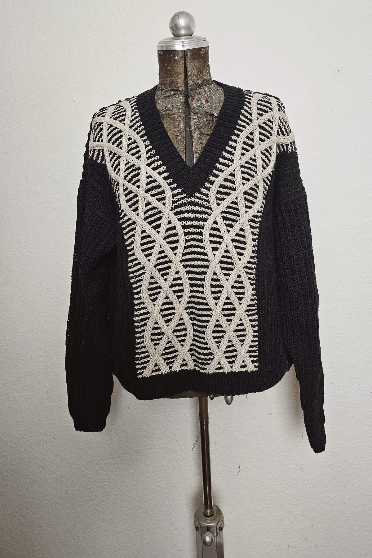 Pullover Bound, Strickmodell in einer weiteren Ansicht
