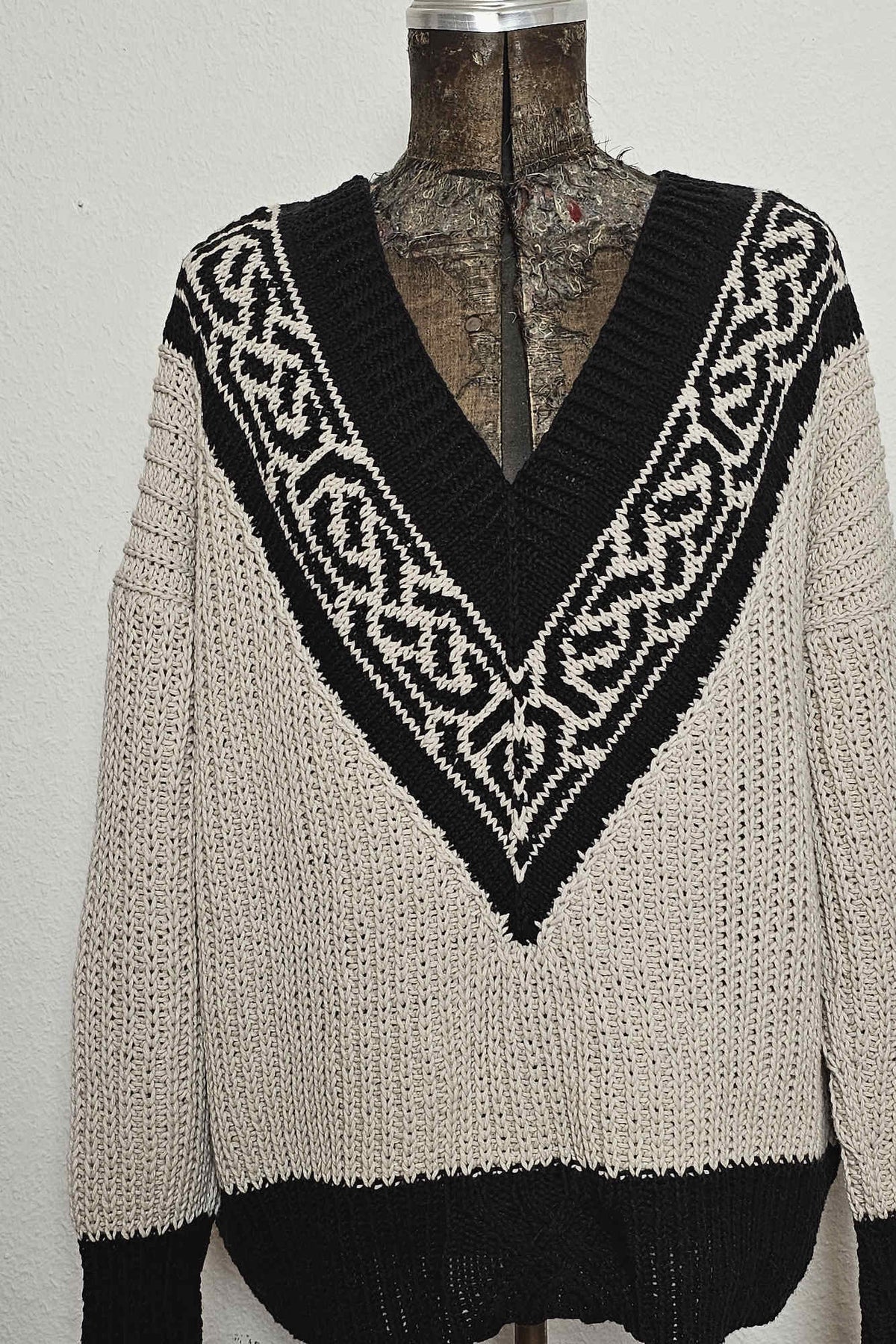Pullover Claimed, Detail 2