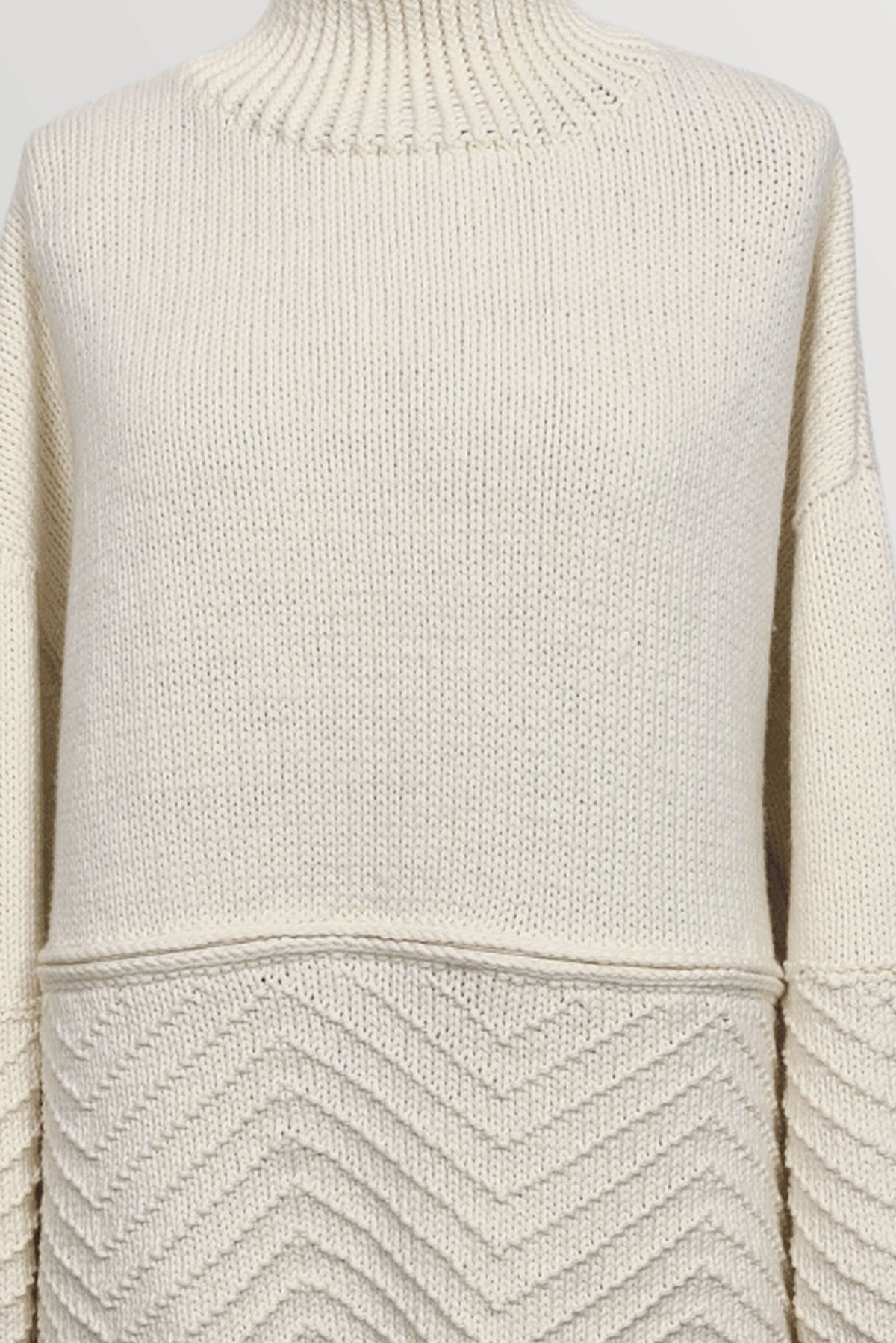 Pullover Coconut Milk - 3 Styles, Detail