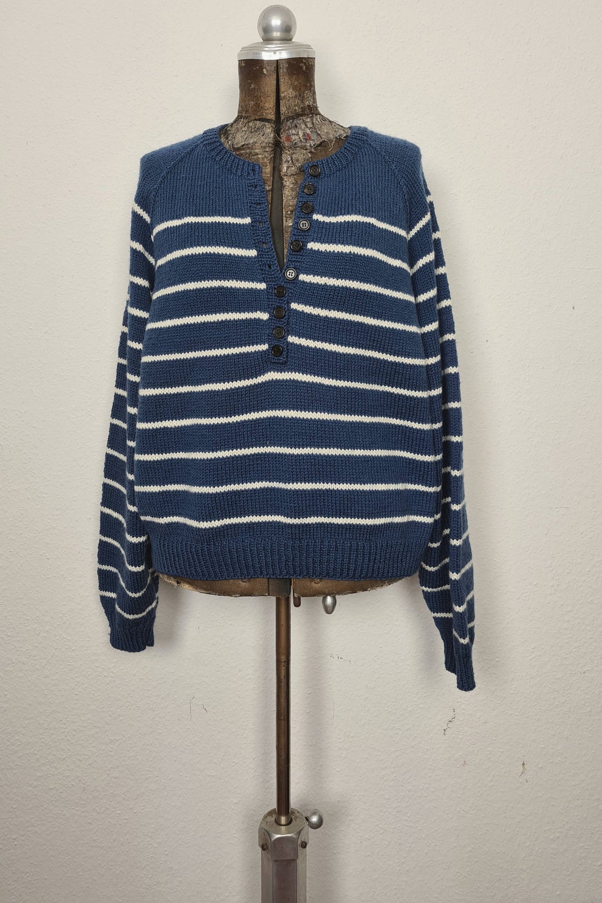 Pullover Jaden, Strickmodell in einer weiteren Ansicht