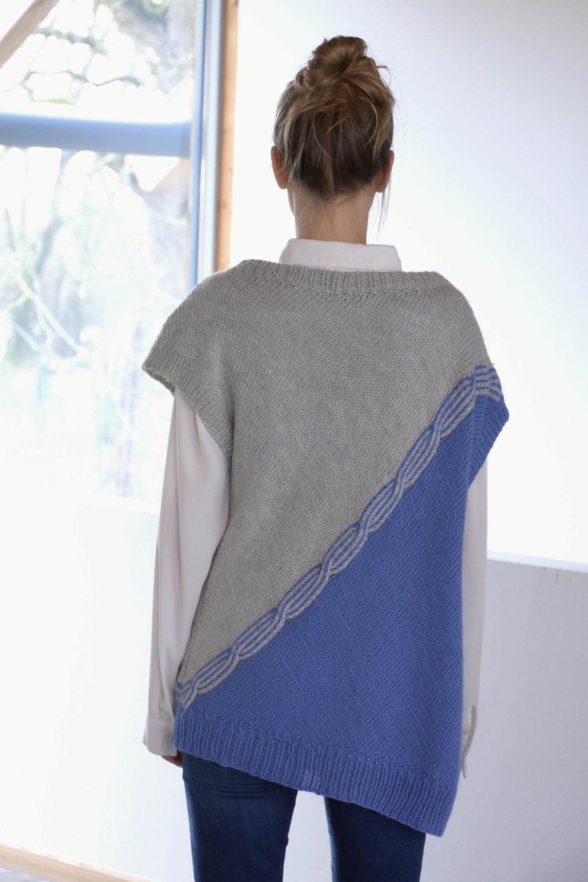Pullunder Kara, Strickmodell in einer weiteren Ansicht