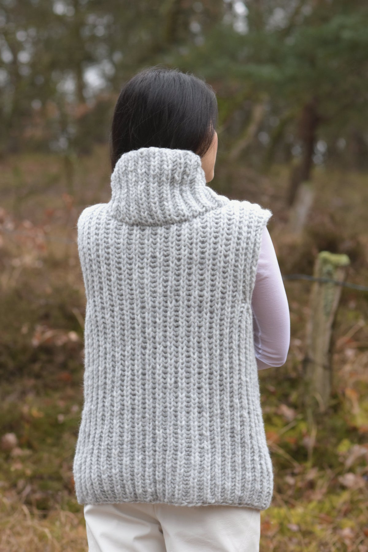 Pullunder Nadya, Strickmodell in einer weiteren Ansicht