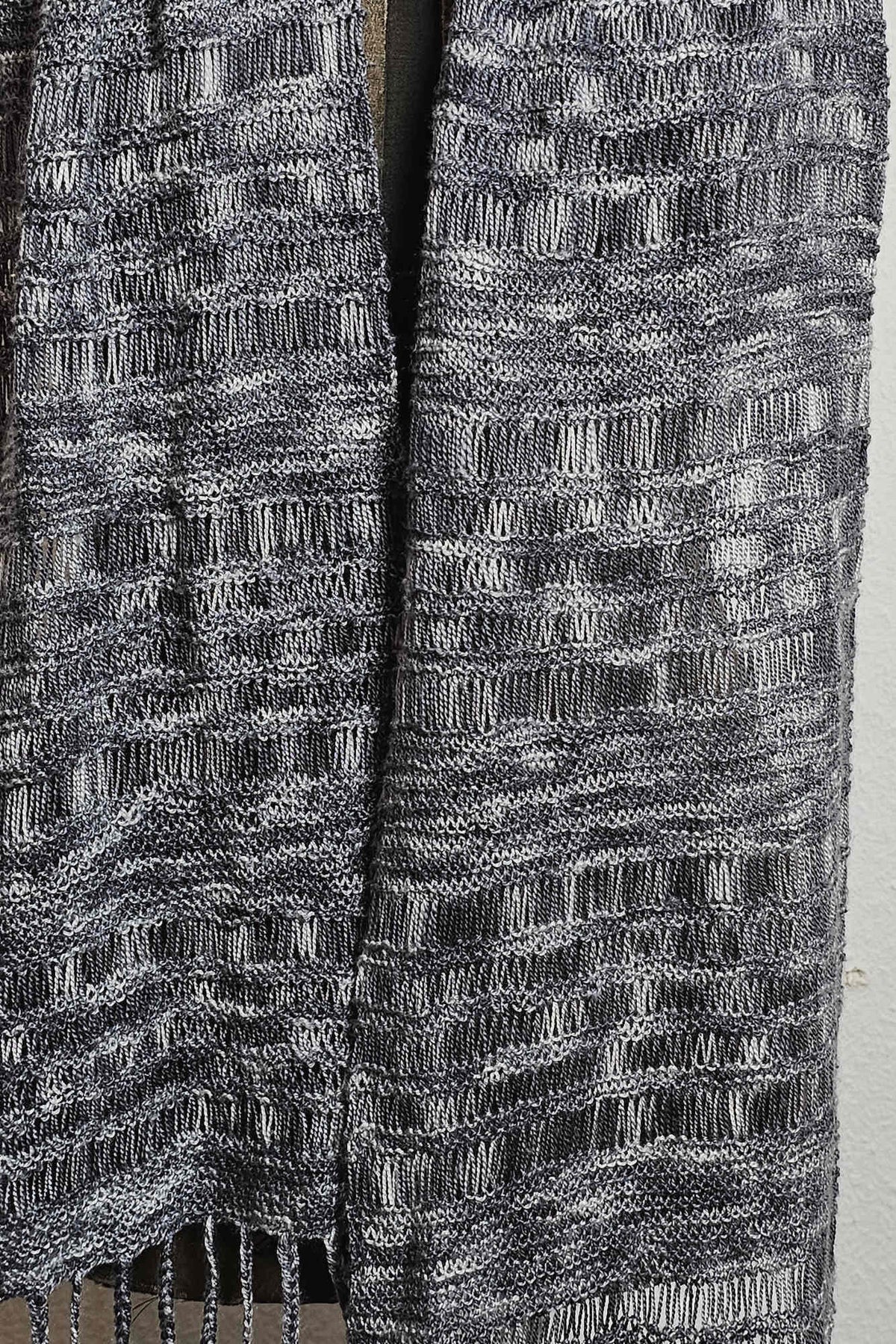 Schal Miriel, Detail