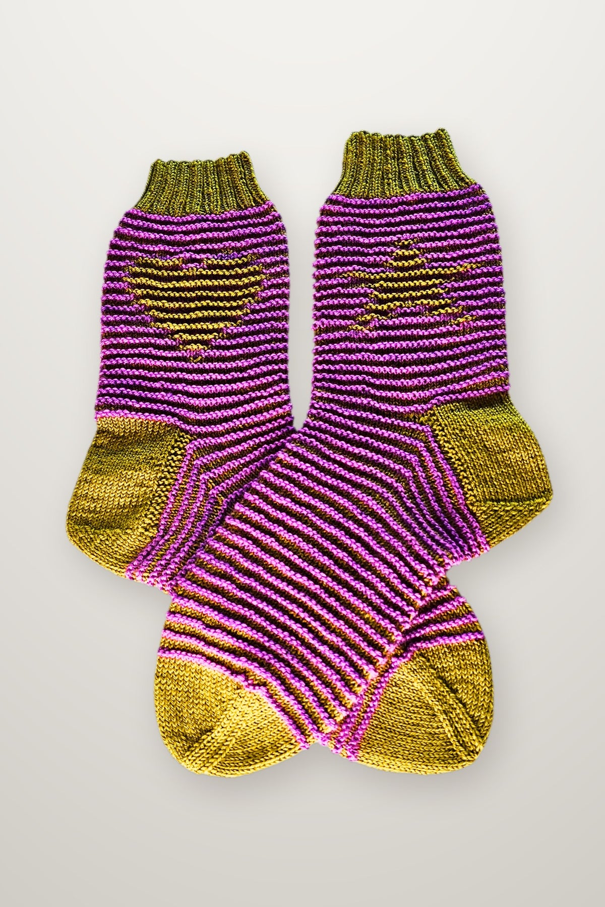 Socken Astral - Stern & Herz, Strickmodell in einer weiteren Ansicht