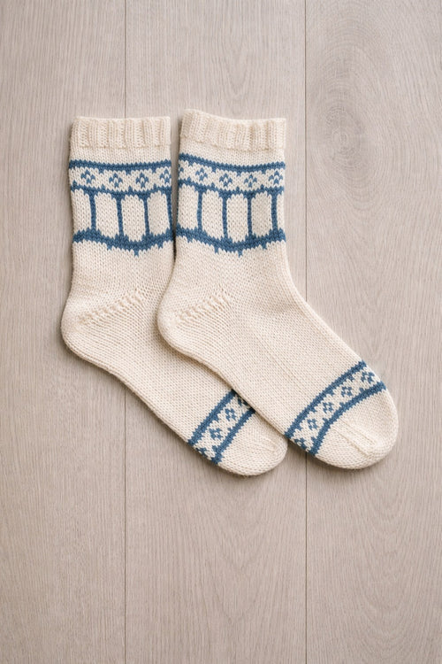 Socken Tea Time