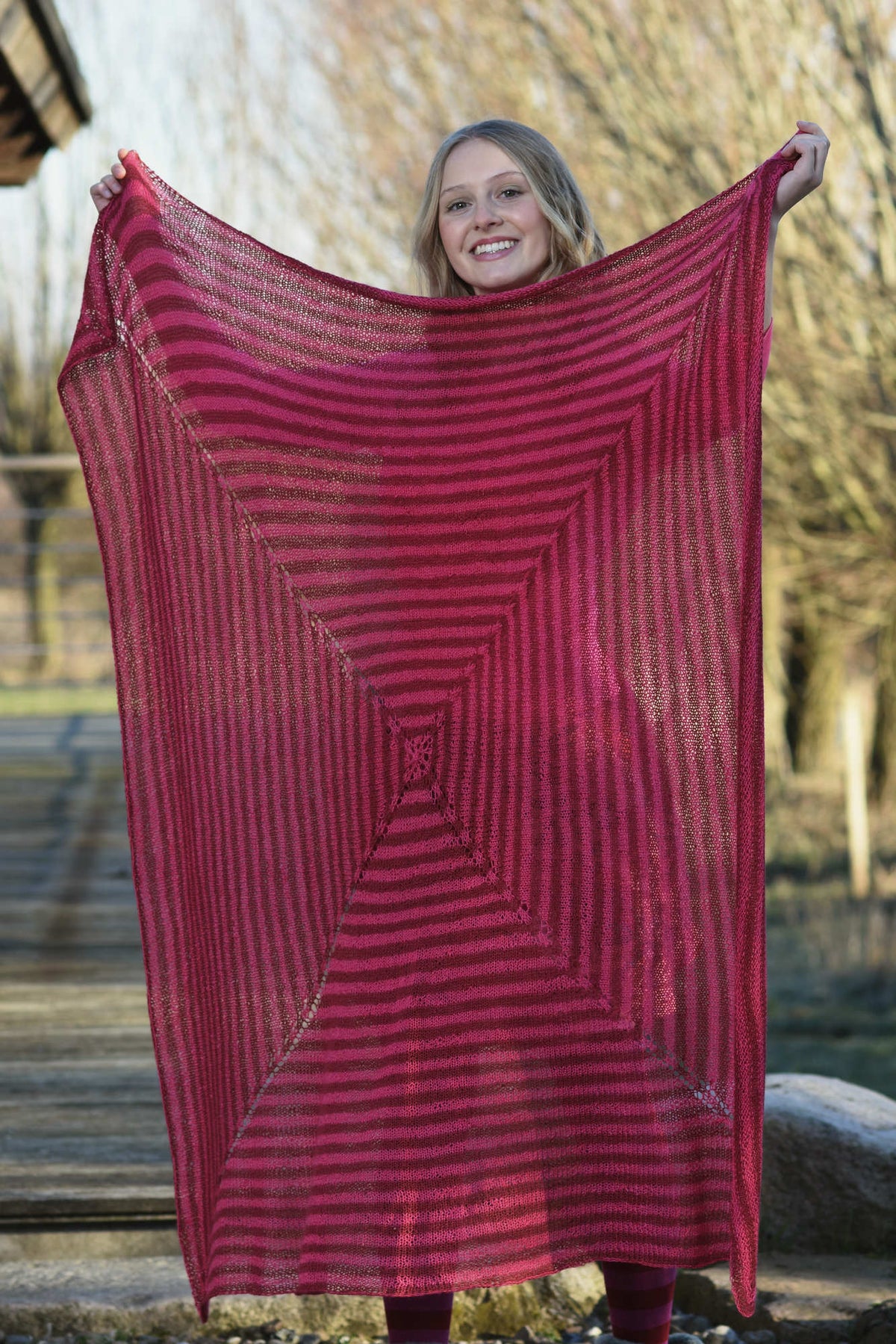 Tuch Annaliese, Strickmodell in einer weiteren Ansicht