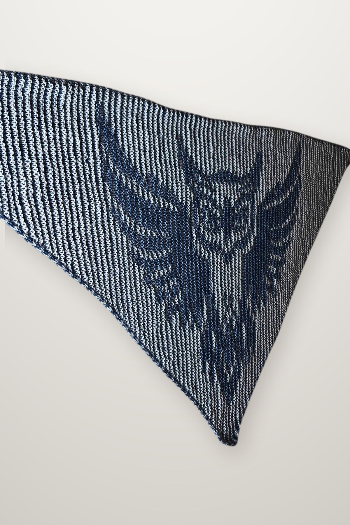 Tuch Morrin - Eule, Strickmodell in einer weiteren Ansicht
