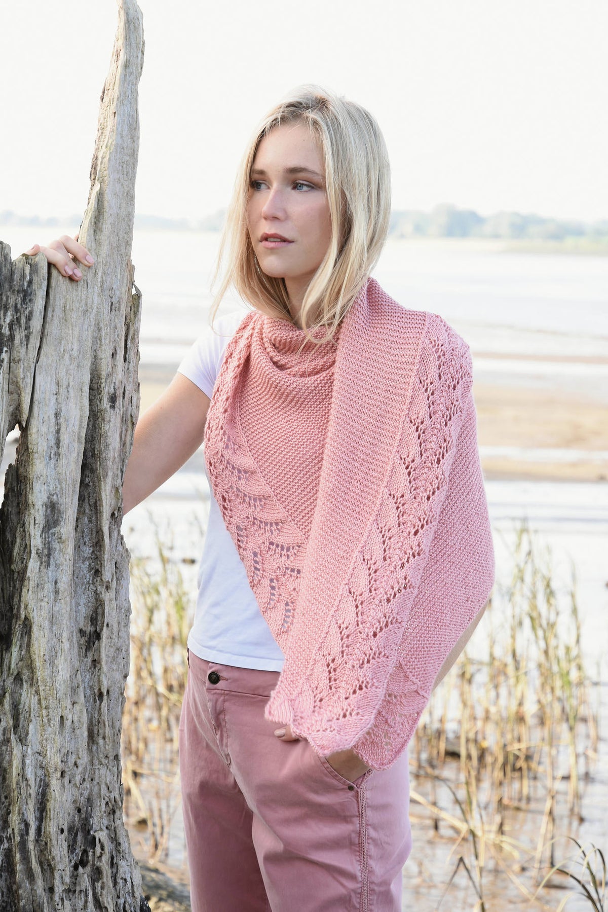 Tuch Ramira, Strickmodell in einer weiteren Ansicht