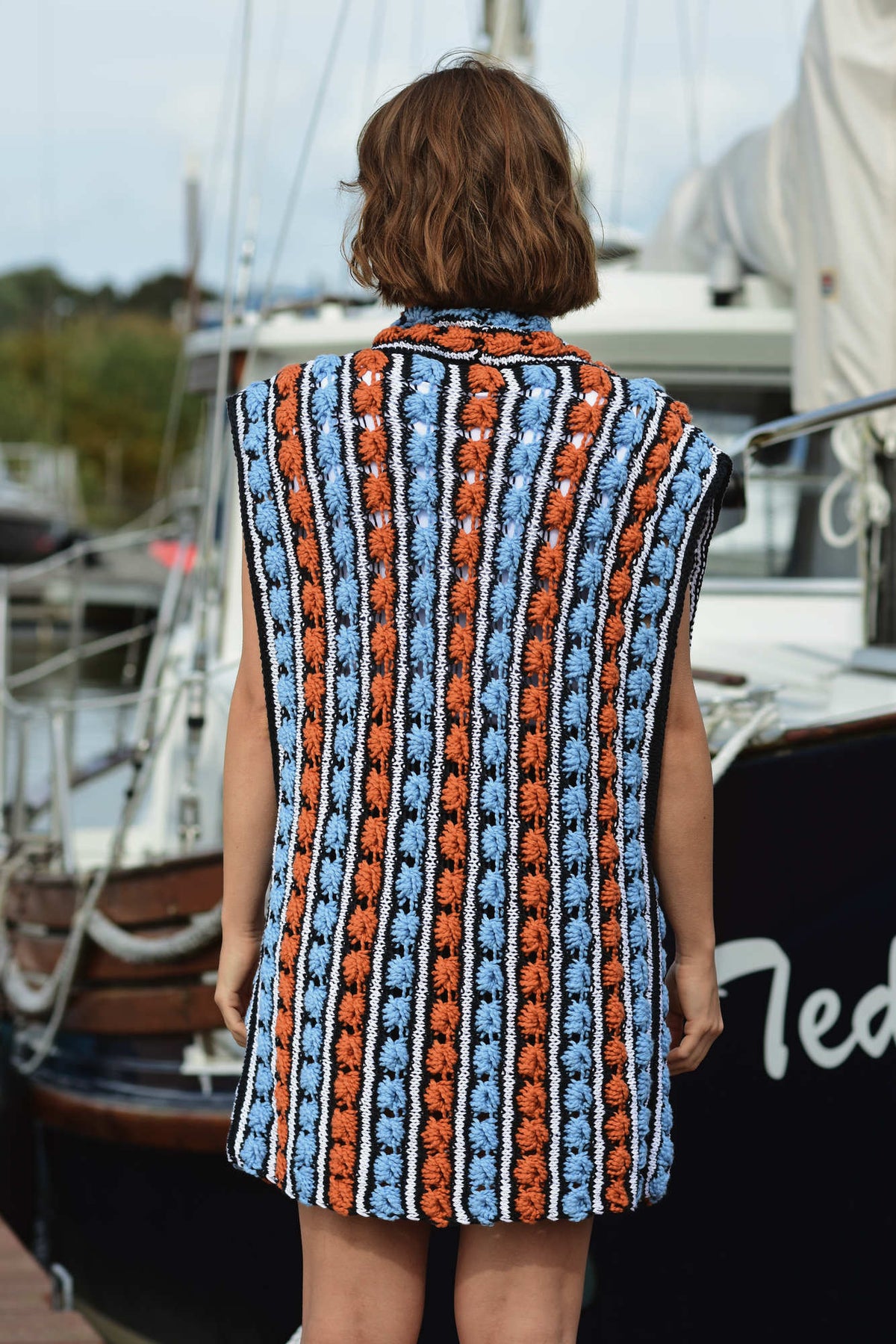 Weste Tara, Strickmodell in einer weiteren Ansicht