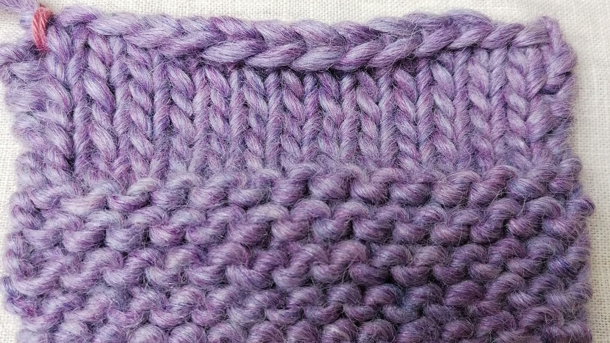 Rechte und linke Maschen stricken: so entstehen sie und so erkennst du sie