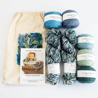 Kit Beehive Blanket von Cowgirlblues in der Farbstellung Blue and Green mit Anleitung und Projektbeutel