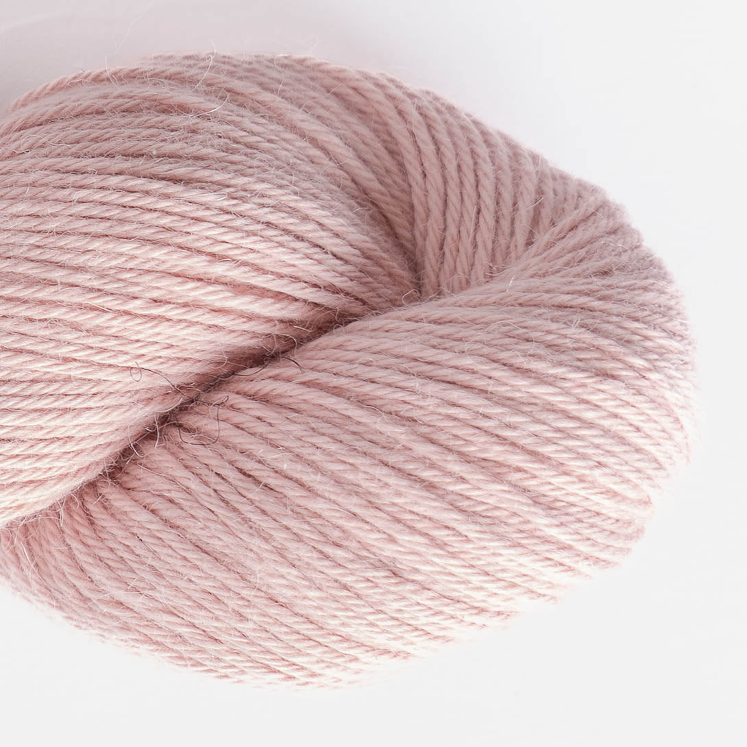 Amano Duna, Farbe 2620 Blushed Mirage: 60 % Baumwolle, 40 % Alpaka