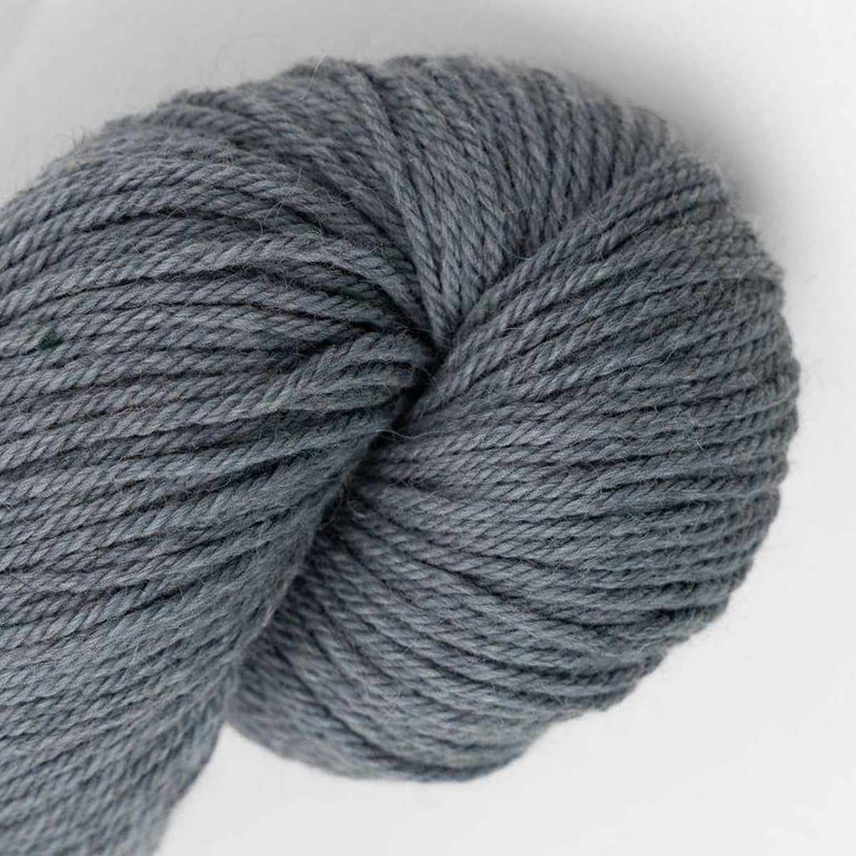 Amano Warmi Alpakawolle, Farbe 6032 Indigofera: 70 % Alpaka, 30 % Schurwolle