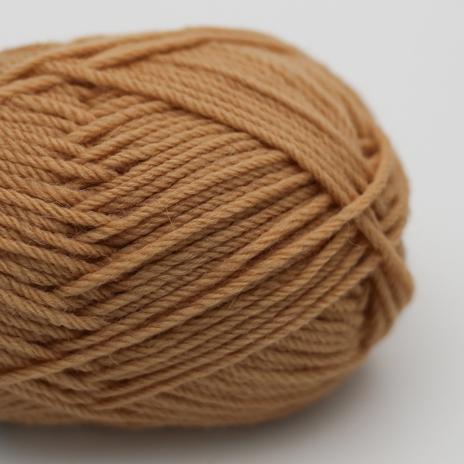 BC Garn Vesterhavet, Farbe 040 Camel Brown: 100 % Schurwolle