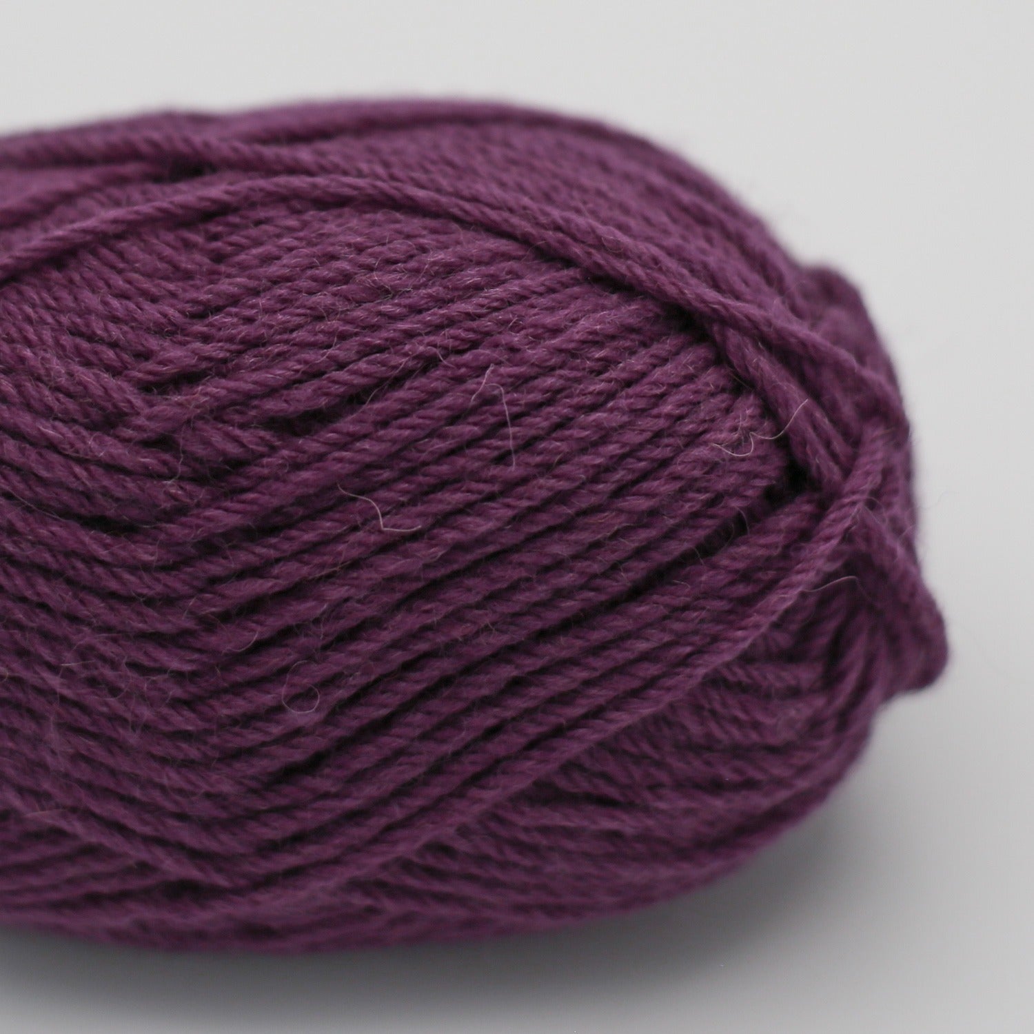 BC Garn Vesterhavet, Farbe 058 Purple: 100 % Schurwolle