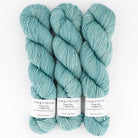 Cowgirlblues Proper Sock Solids 100g, Farbe 60 Low Tide: 75 % Schurwolle, 25 % Nylon