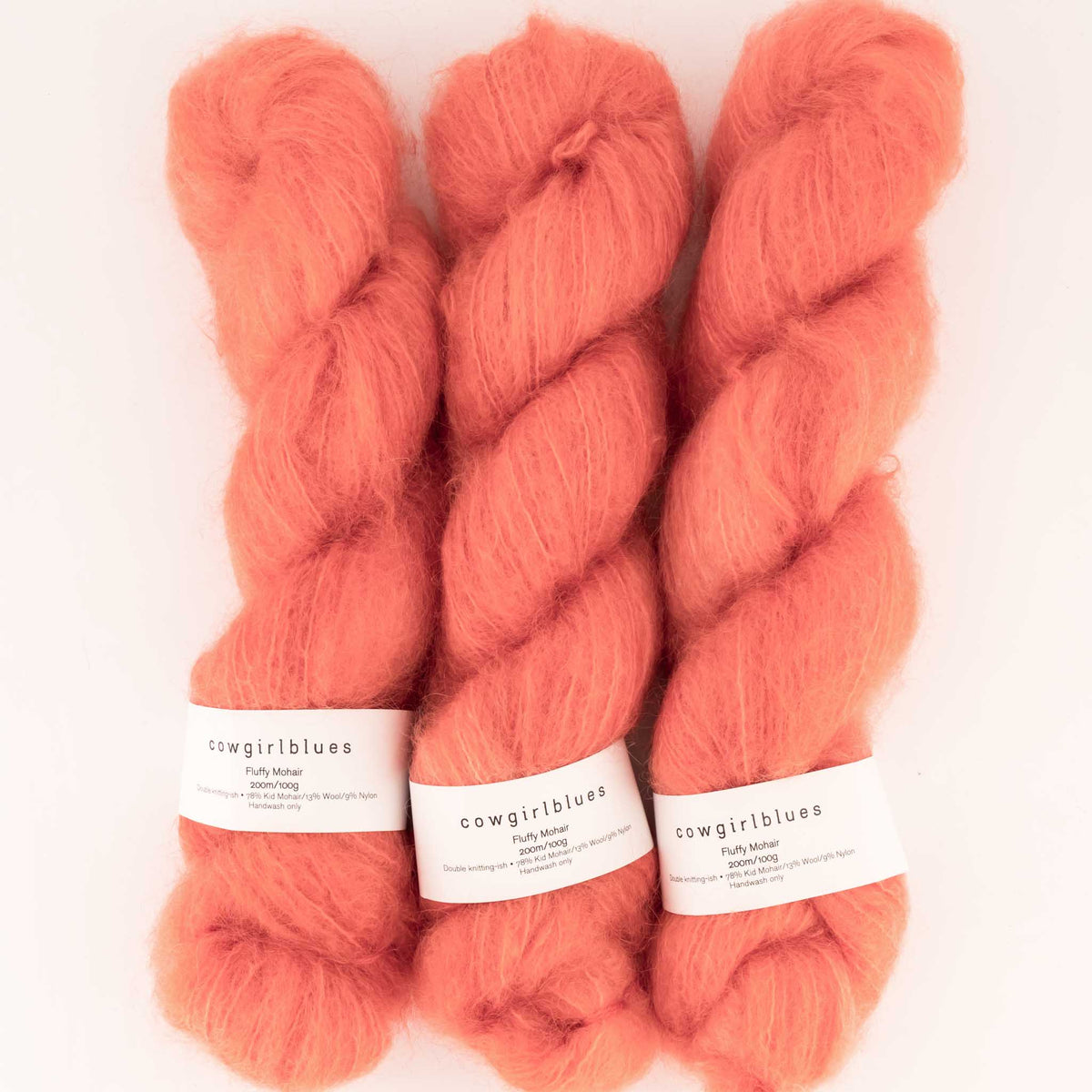 Cowgirlblues Fluffy Mohair Solids, Farbe 22 Ruby Grapefruit: 78 % Mohair, 13 % Wolle, 9 % Nylon