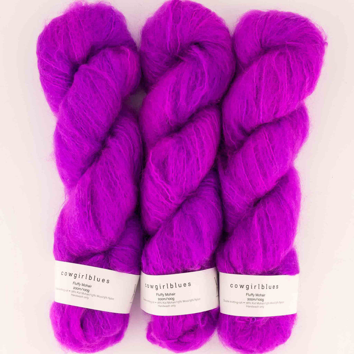 Cowgirlblues Fluffy Mohair Solids, Farbe 54 African Violet: 78 % Mohair, 13 % Wolle, 9 % Nylon