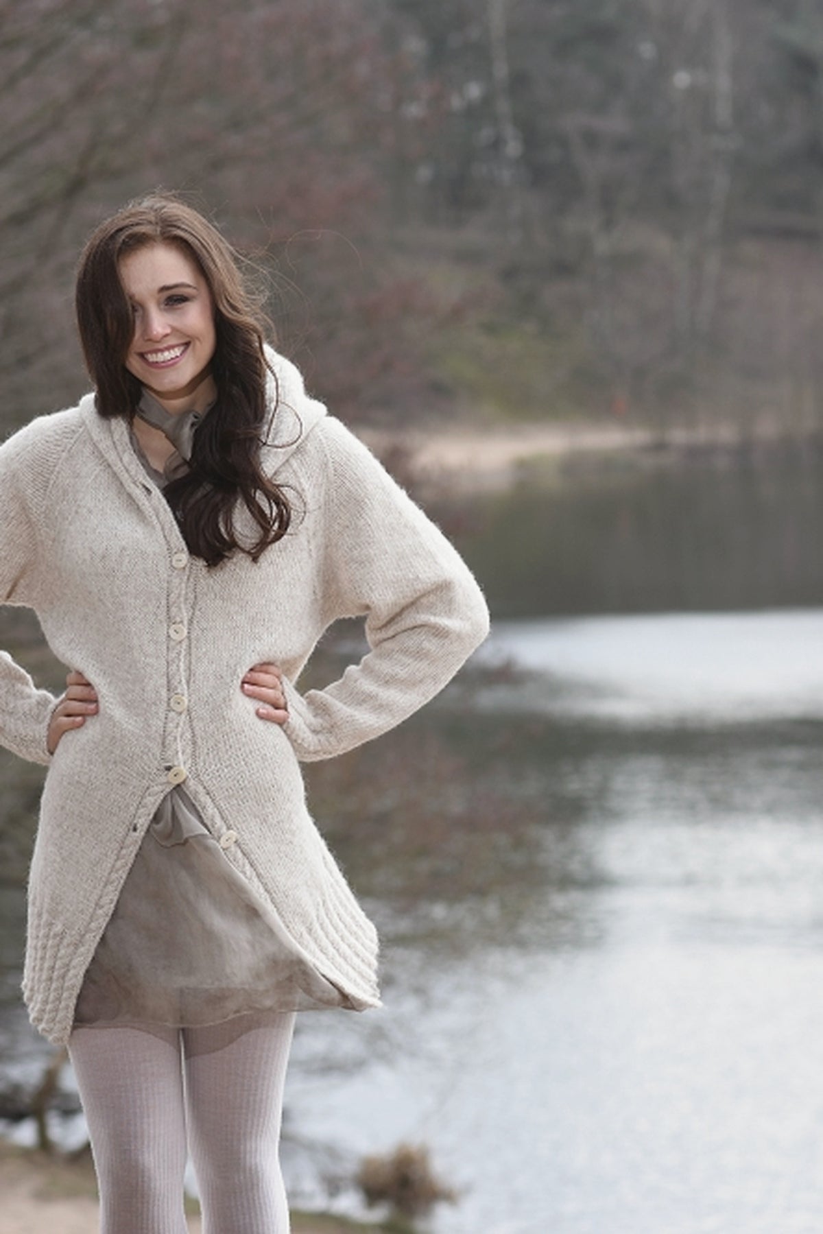 Jacke Adriana Raglan, Strickmodell in einer weiteren Ansicht
