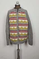 Jacke Gaelic Frost, Strickmodell in einer weiteren Ansicht