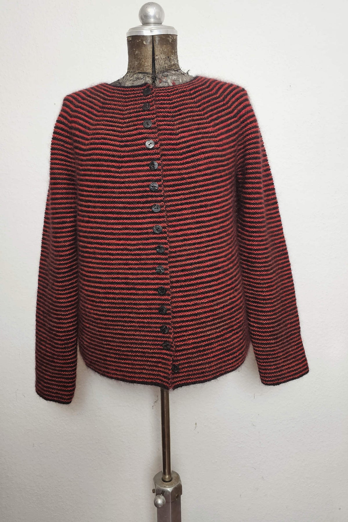 Jacke Lilith, Strickmodell in einer weiteren Ansicht