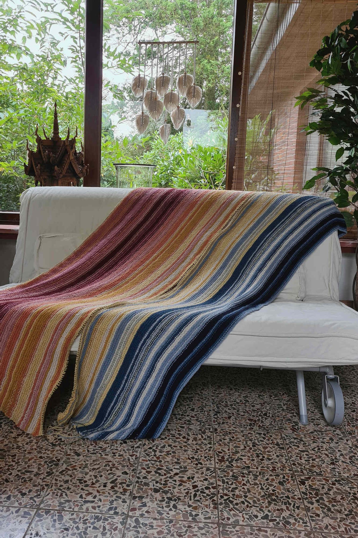 Jahresdecke - Temperaturdecke, Strickmodell in einer weiteren Ansicht