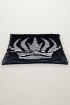 Kissen Ember Queen - Krone, Strickmodell in einer weiteren Ansicht