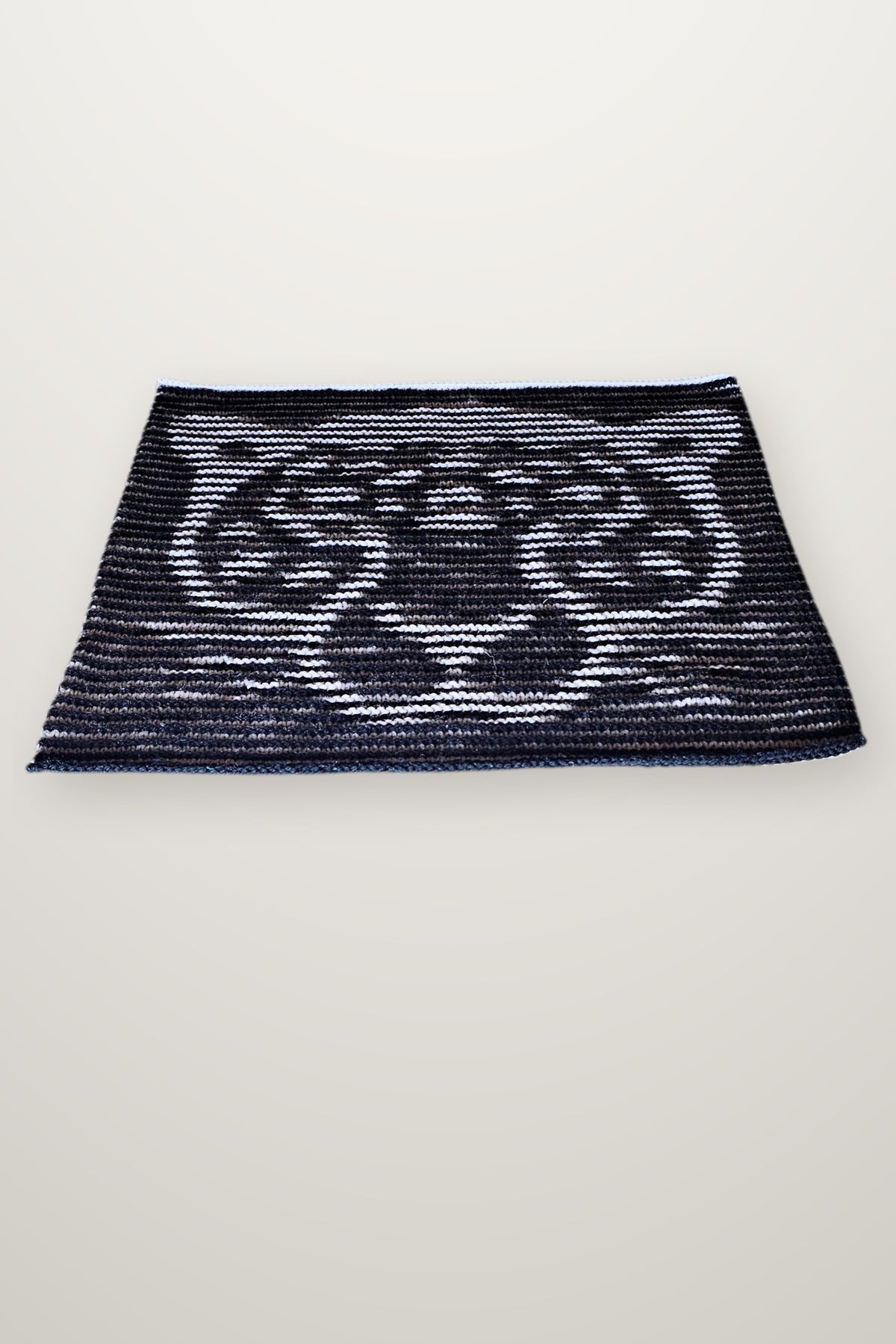 Kissen Ghostshift - Tiger, Strickmodell in einer weiteren Ansicht