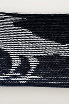 Kissen Obsidian King - Rabe, Detail