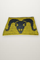 Kissen Sinwoven - Totenschädel, Strickmodell in einer weiteren Ansicht