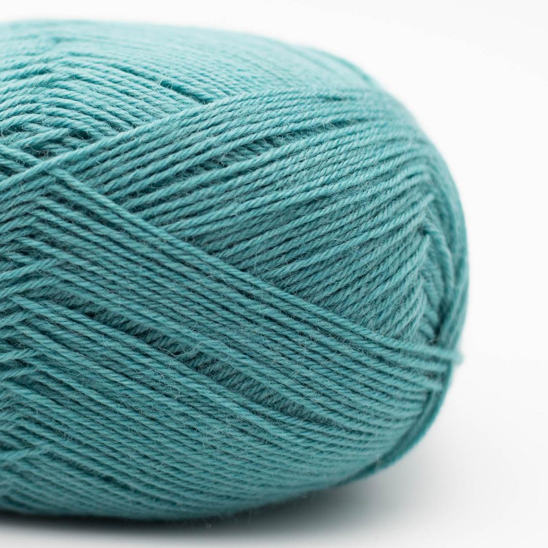 Kremke Edelweiss Classic 4fach 100g non-superwash, Farbe 418 Helles Türkis: 75 % Wolle, 25 % Polyester