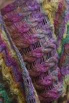 Poncho Gillian, Detail
