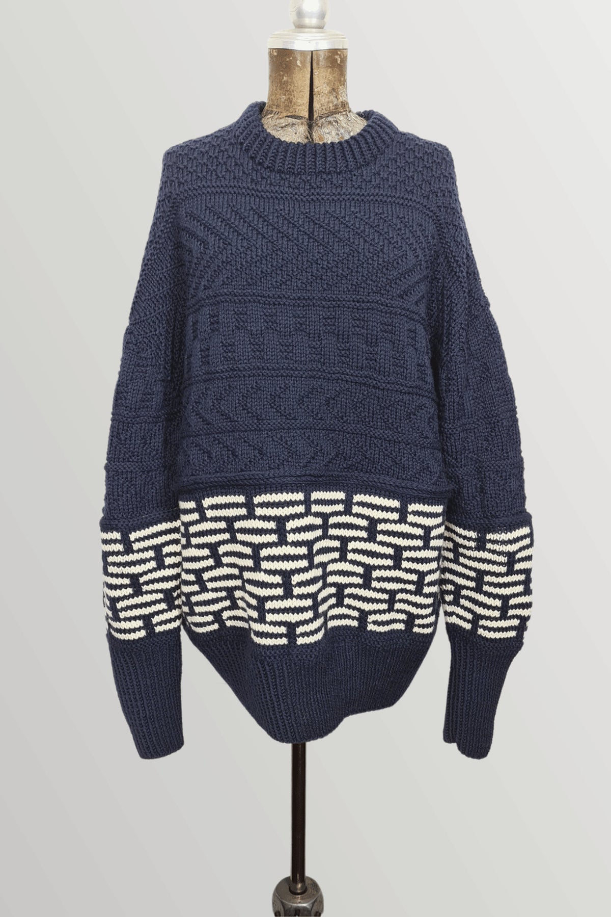 Pullover Eclipse - 3 Styles, Strickmodell in einer weiteren Ansicht