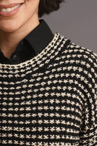 Pullover Nadi, Detail