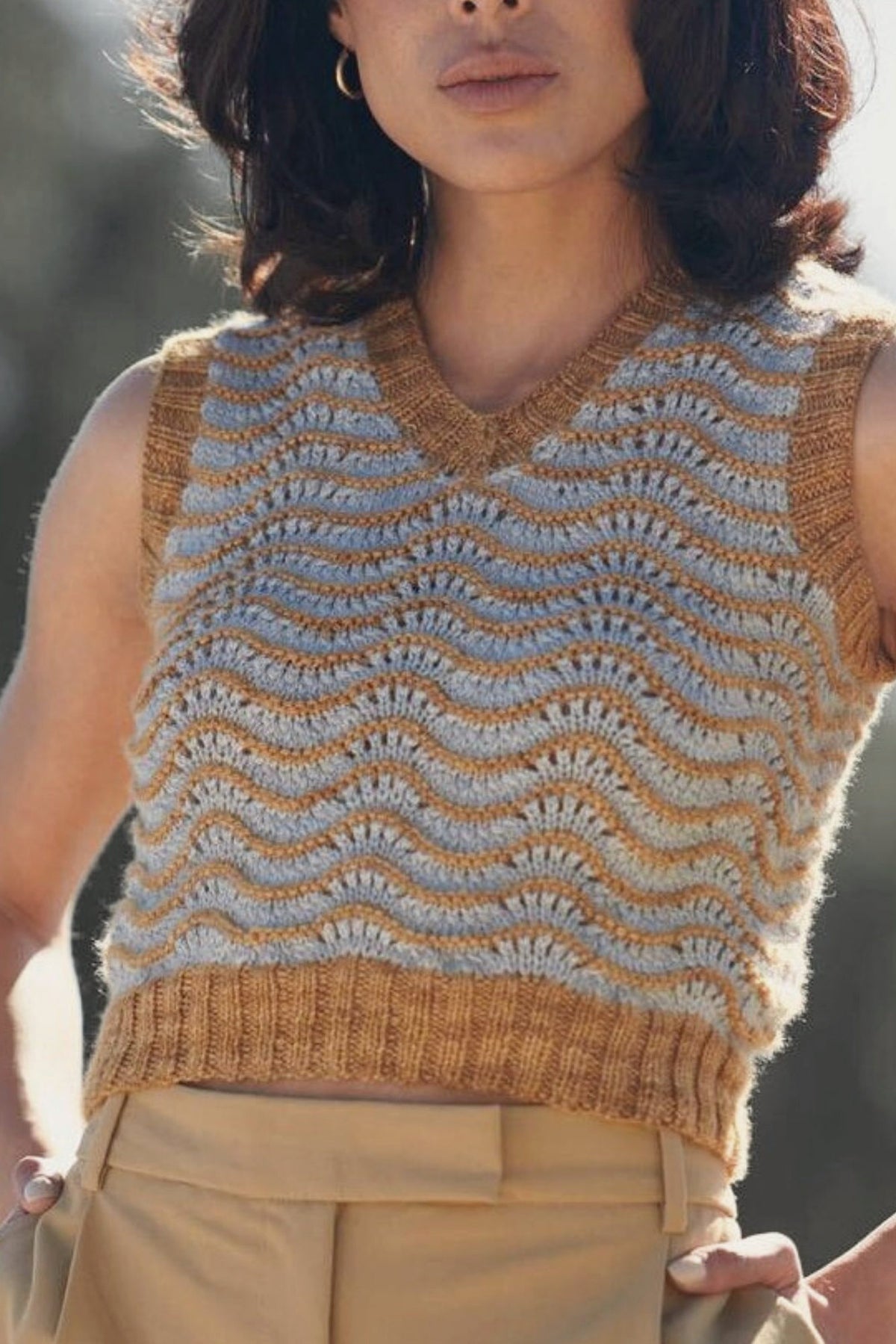Pullunder Noelia, Detail