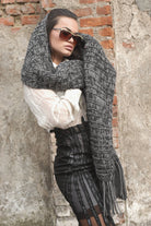 Schal Lulu, Strickanleitung, XXL-Schal mit Fallmaschen, Garn: Bremont Lucia