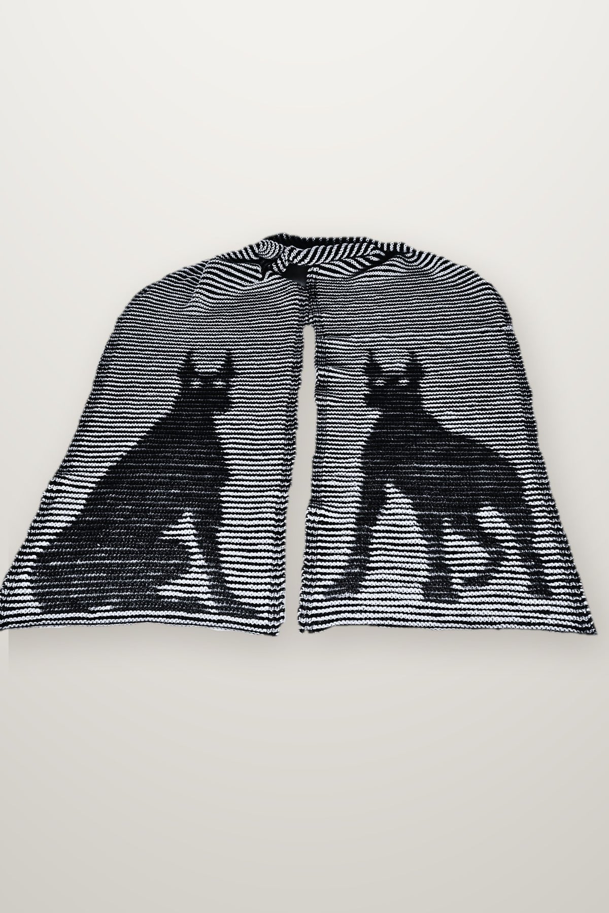 Schal Why Choose - Dobermann, Strickmodell in einer weiteren Ansicht