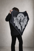 Strickset Tuch Starborn: Strickanleitung und Wolle Kremke The Merry Merino 140, Schattenstrick-Tuch