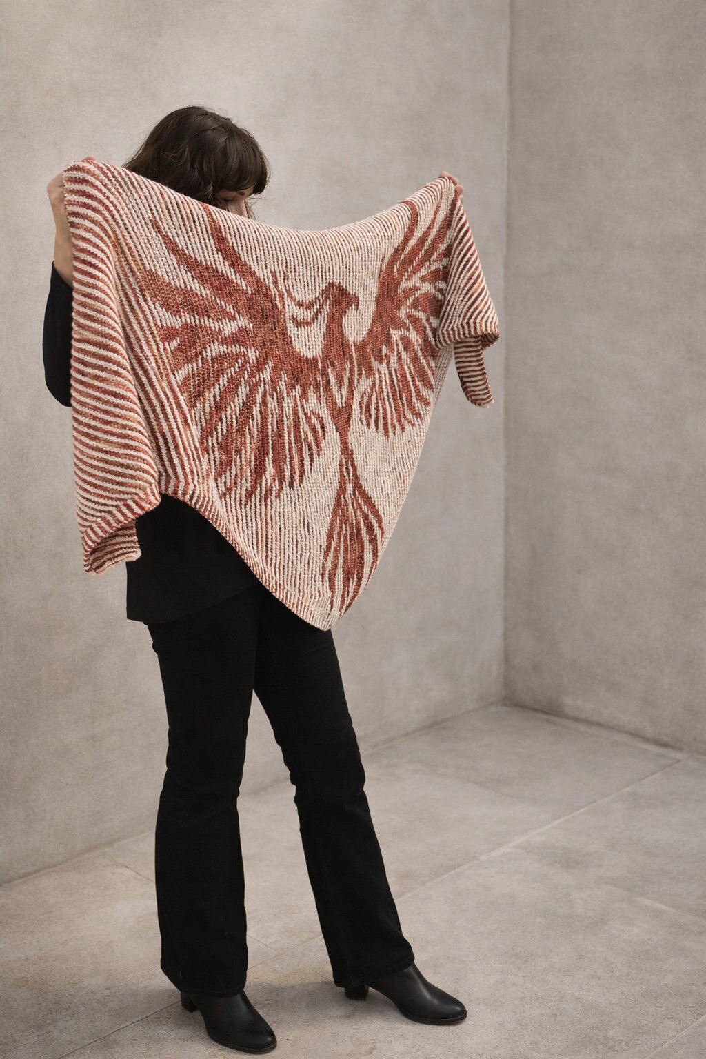 Strickset Tuch The Heir: Strickanleitung und Wolle Kremke The Merry Merino 140 und Manos del Uruguay Alegria Grande Farbverlauf, Schattenstrick-Tuch