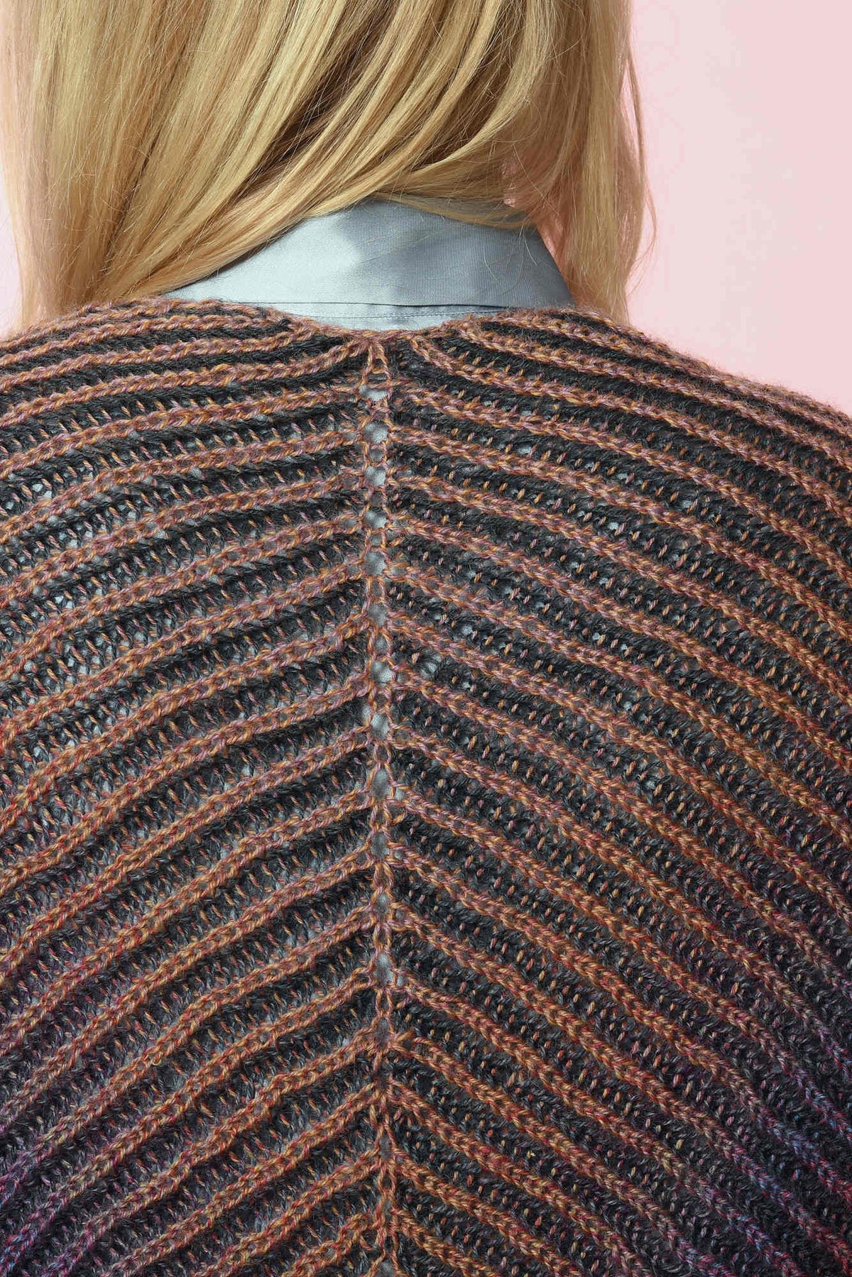 Tuch Adali, Detail