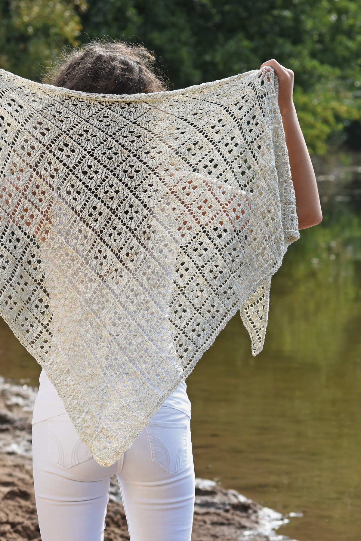 Tuch Venetia, Strickmodell in einer weiteren Ansicht